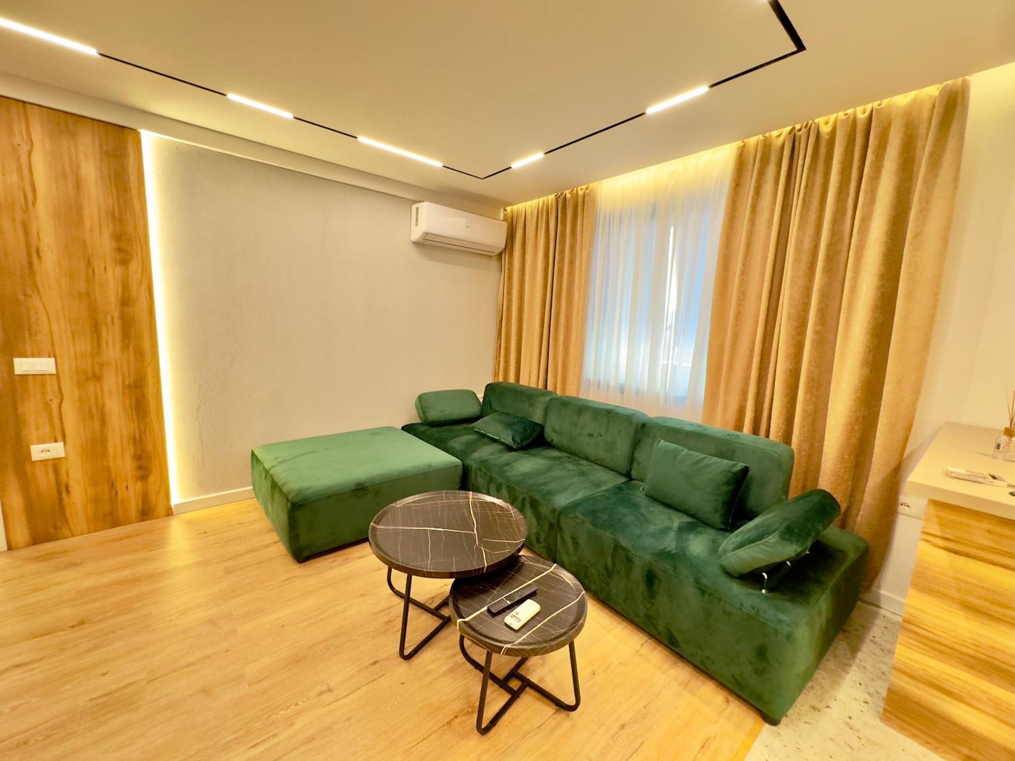 Soinn'S Apartament ติรานา ภายนอก รูปภาพ