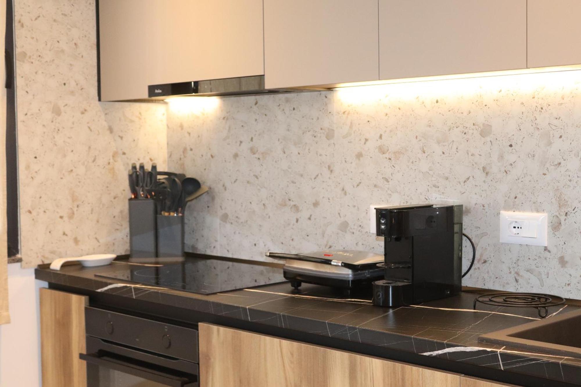 Soinn'S Apartament ติรานา ภายนอก รูปภาพ